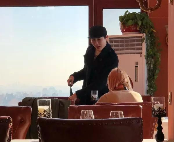 Ngo ngang ngoai hinh 