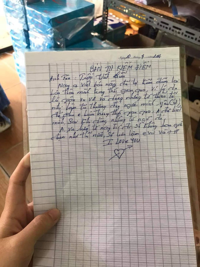 Chồng U40 viết kiểm điểm xin lỗi vợ khiến ai đọc cũng "rụng tim" Chong U40 viet kiem diem xin loi vo khien ai doc cung
