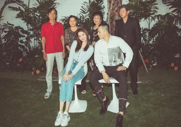 Me Vu Khac Tiep phu nhan chuyen doi lam sui voi nha Ngoc Trinh