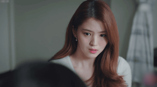 Mỗi khi bước vào phòng làm việc của chồng, tôi đều sốc tới mức muốn ngất lịm Moi khi buoc vao phong lam viec cua chong, toi deu soc toi muc muon ngat lim