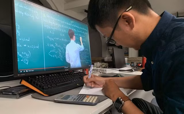 Co tien dung gui tiet kiem: Dau tu vao viec nay sinh loi gap 3-4 lan