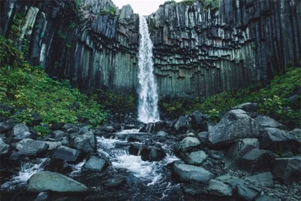 Mê mẩn trước vẻ đẹp huyền ảo của 6 thác nước kỳ lạ nhất thế giới ảnh 14