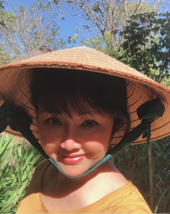 Ngo ngang truoc nhan sac tre trung cua BTV Thu Uyen o tuoi 58-Hinh-4