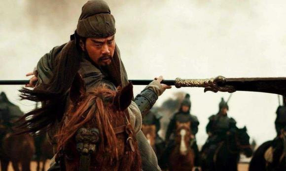 Neu Luu Bi co duoc thien ha thi 3 nguoi nay chac chan se chet