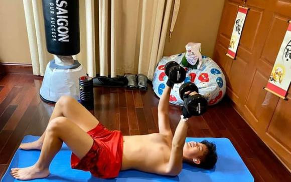 Con trai Hien Mai lot xac ngoan muc: 17 tuoi co chieu cao khung-Hinh-7