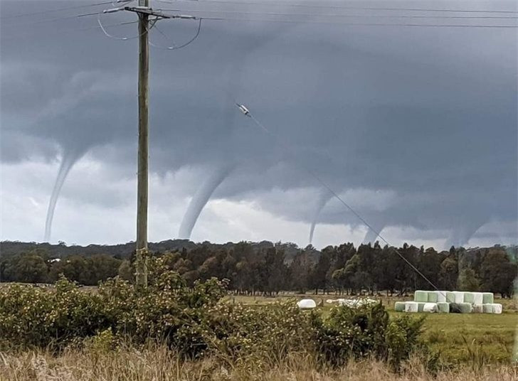 Không phải một, không phải 2, mà là 5 cột nước do hình thái thời tiết La Niña gây ra.