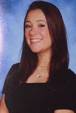 Truong tu chinh sua, che nguc hoc sinh nu trong anh ky yeu-Hinh-4