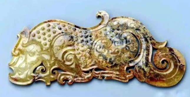 Khai quat mo co 2.000 nam, choang ngop thay su tu vang nang ca tan-Hinh-6