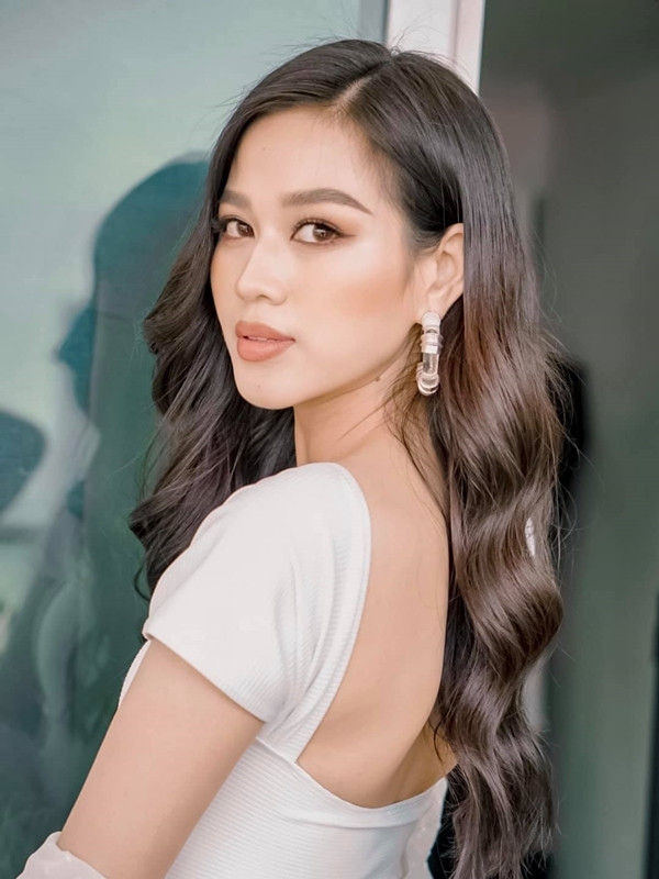 Hoa hau Viet Nam 2020 Do Thi Ha ngay cang goi cam-Hinh-20