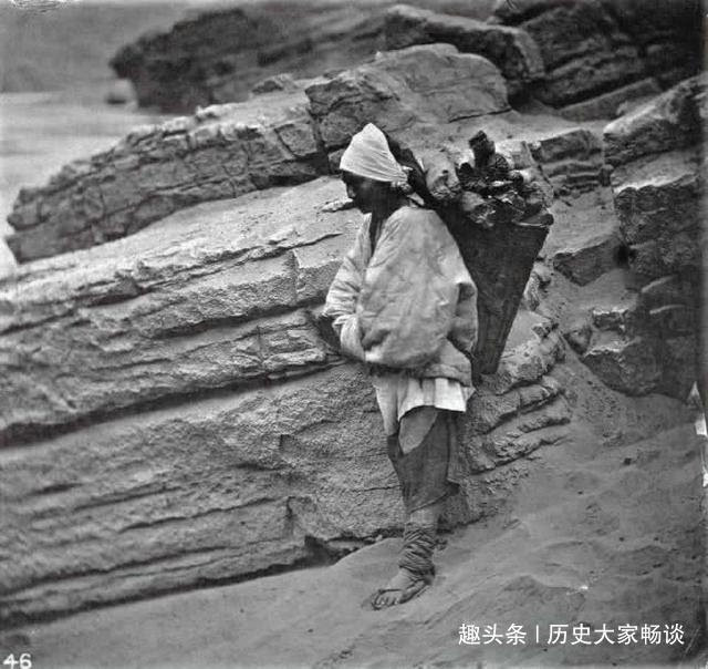 Hủ tục đáng sợ thời Thanh triều - Hình 4 Hu tuc dang so thoi Thanh trieu-Hinh-4