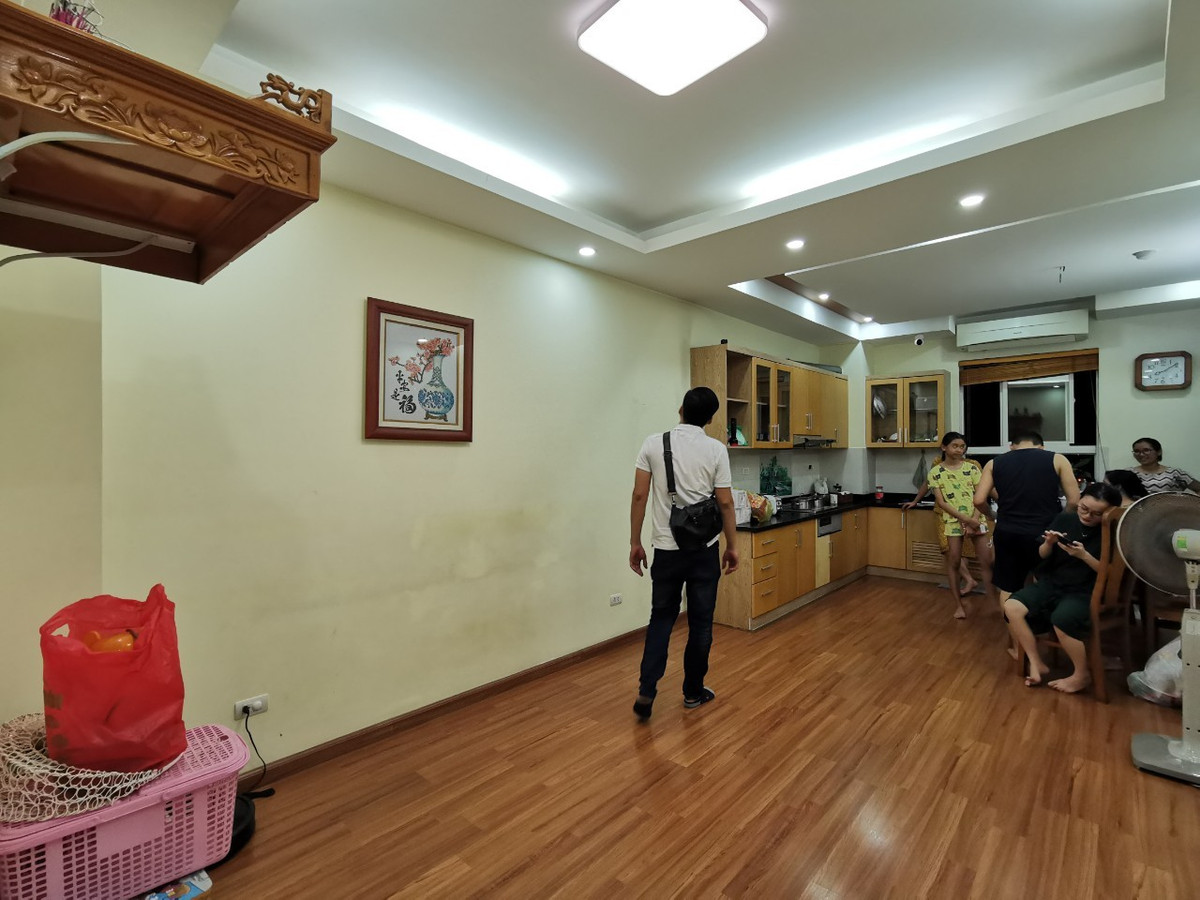 Một số hình ảnh hiện trạng cũ của căn hộ.