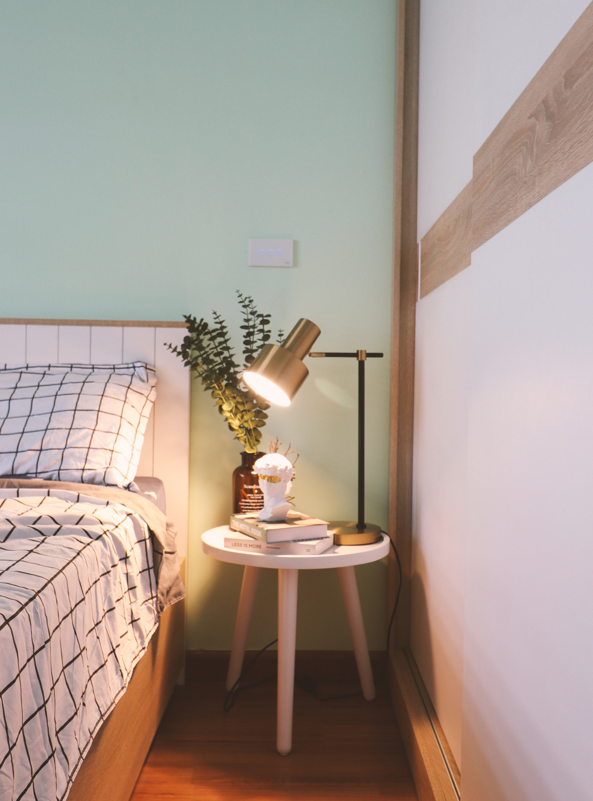 Một số nội thất dècor cho không gian sinh động.