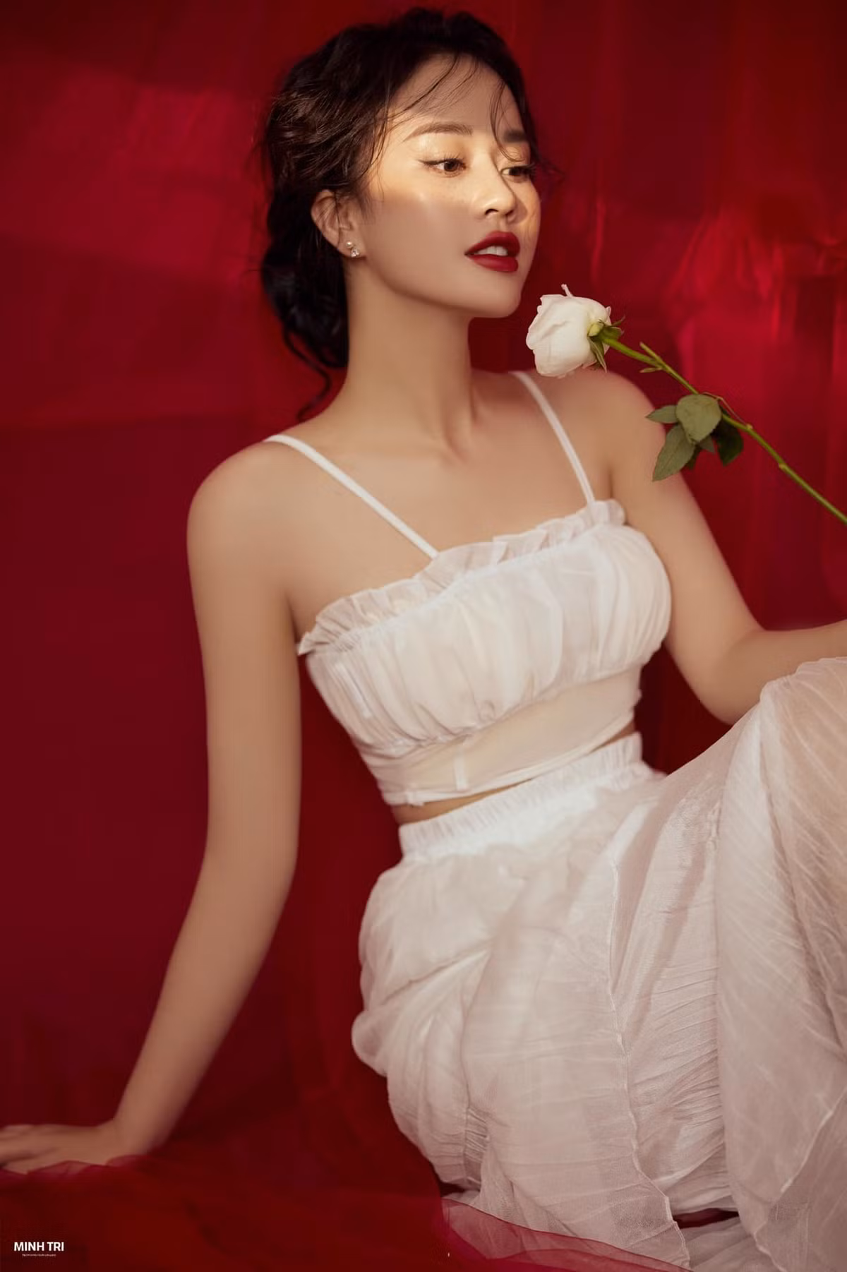 MC VTV Ngo Mai Phuong goi cam, eo thon-Hinh-9