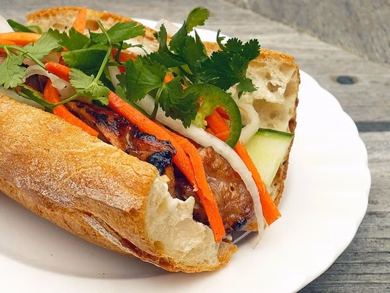 4 kiểu người tuyệt đối không nên ăn bánh mì - Hình 2 4 kieu nguoi tuyet doi khong nen an banh mi-Hinh-2