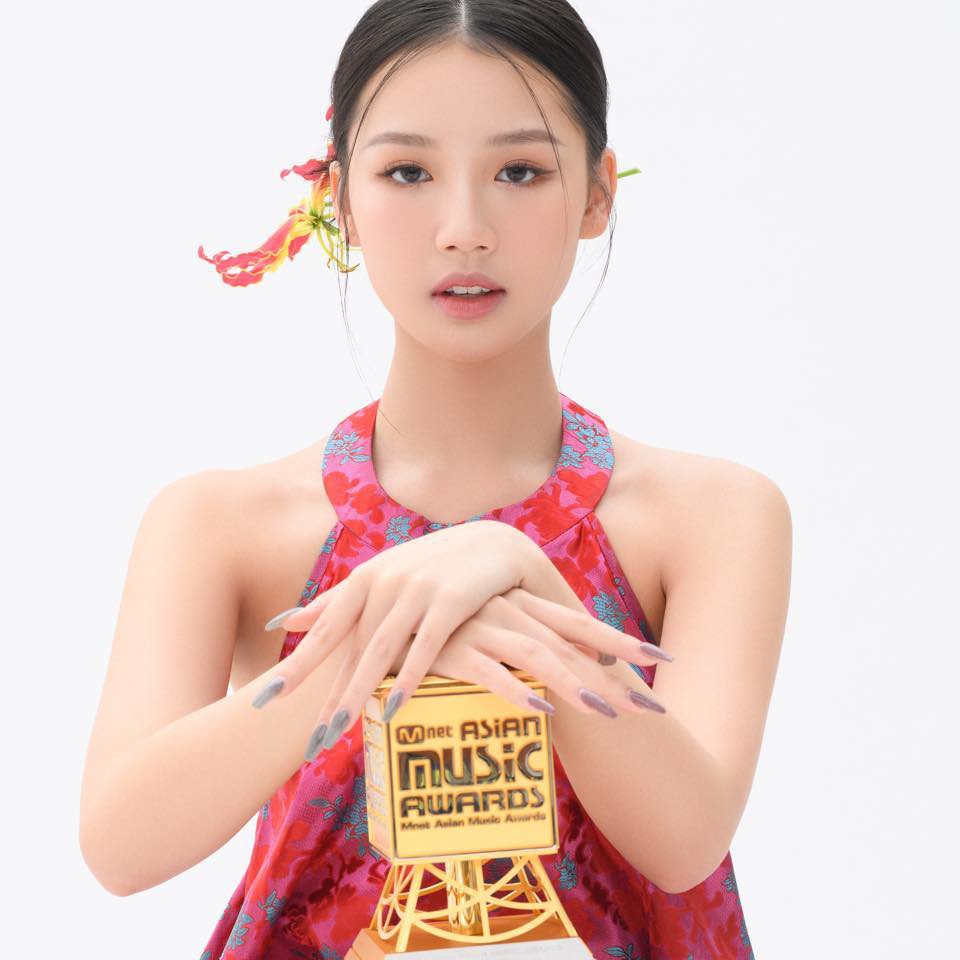 Nghệ sĩ Việt những ngày cận Tết người khóc nhớ bố mẹ - Hình 5 Nghe si Viet nhung ngay can Tet nguoi khoc nho bo me-Hinh-5