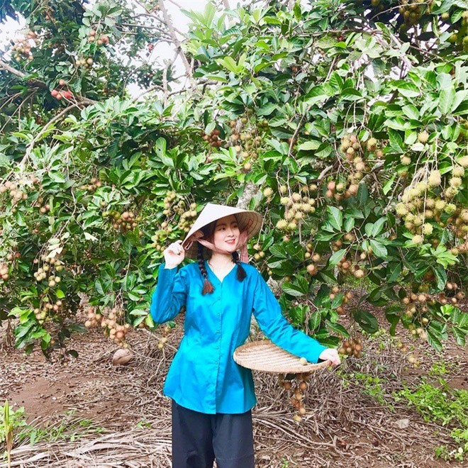 Ngoài TP Biên Hòa giữ vai trò là tỉnh lỵ, Đồng Nai còn có TP Long Khánh, vừa được thành lập năm 2019 trên cơ sở thị xã Long Khánh trước đó. Đây vốn là vùng đất nổi tiếng với đặc sản trái cây thơm ngon.