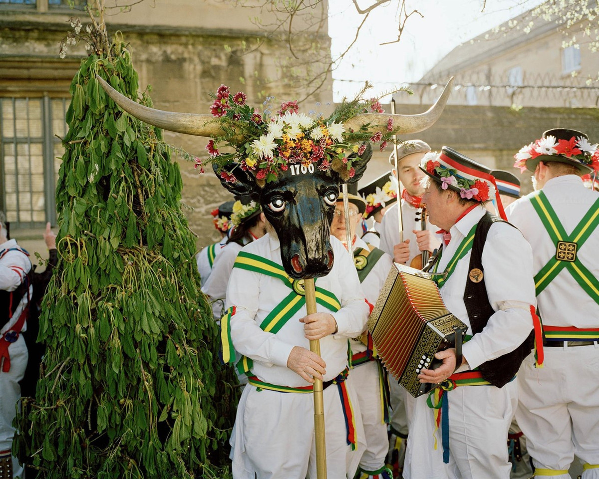 Đối với nhiếp ảnh gia sinh ra ở London, Chloe Dewe Mathews, sông Thames chảy qua thành phố này luôn là một điều bí ẩn. Ảnh: Dewe Mathews.
