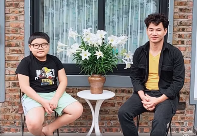 "Chết cười" màn đối đáp của Bi Béo với bố Xuân Bắc ảnh 1