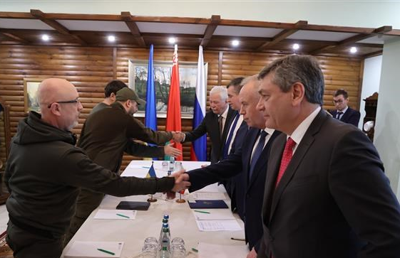 Ukraine thong bao ve thoi diem dien ra dam phan vong 3 voi Nga