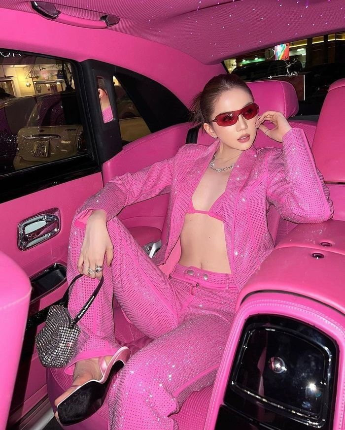 Nhung my nhan can dep mau hong sen sam: Khanh Van dien dep xuat sac-Hinh-5