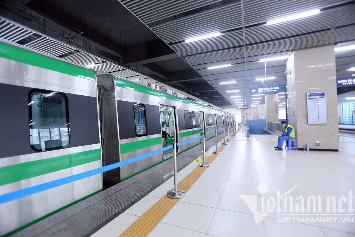 Tau duong sat Cat Linh - Ha Dong vang la thuong-Hinh-3