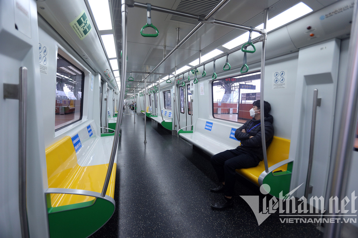 Tau duong sat Cat Linh - Ha Dong vang la thuong-Hinh-7