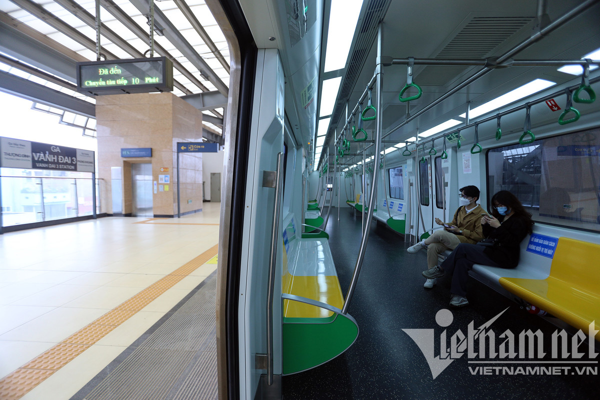 Tau duong sat Cat Linh - Ha Dong vang la thuong-Hinh-4