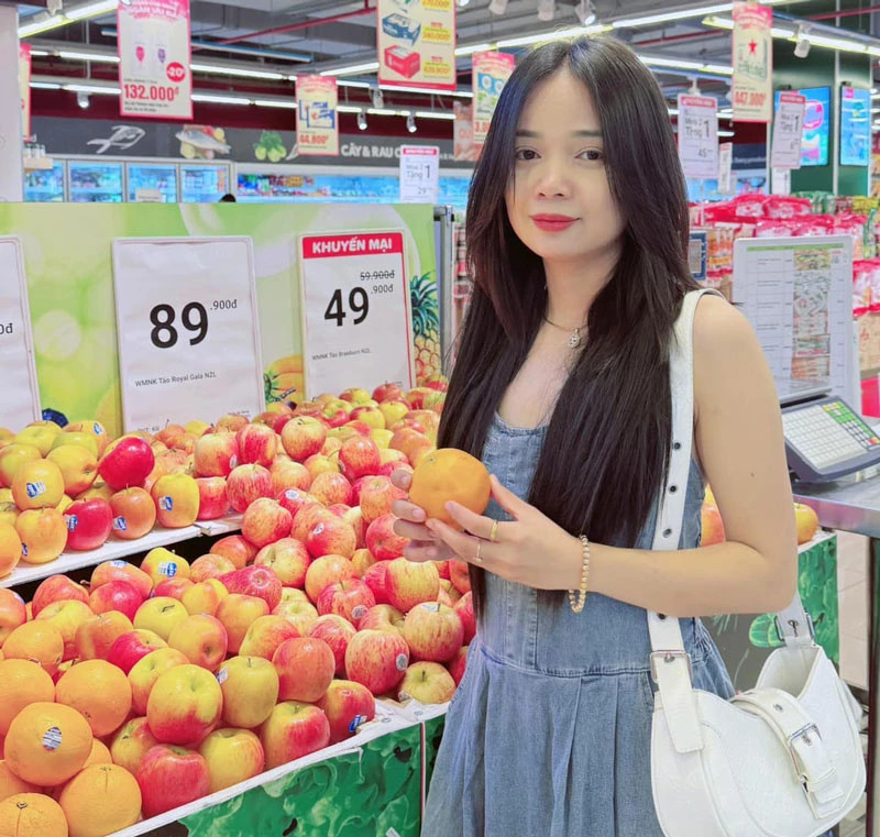 Ve dep man ma cua ba xa tien ve khoac ao Dong A Thanh Hoa-Hinh-13