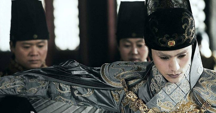 Khi thái giám tịnh thận, quá trình sản xuất hầu hết các loại hormone, bao gồm androgen sẽ bị ngăn chặn. Nhờ đó, hoạn quan sẽ có sức khỏe tốt hơn và sống thọ hơn người bình thường.