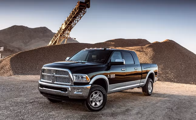 Ram 1500 EcoDiesel là một trong những mẫu xe bán tải được quan tâm nhất trên thị trường hiện nay nhưng phiên bản Ram 2500 và 3500 lại khiến khách hàng có phần thất vọng vì một số vấn đề khi hoạt động.
