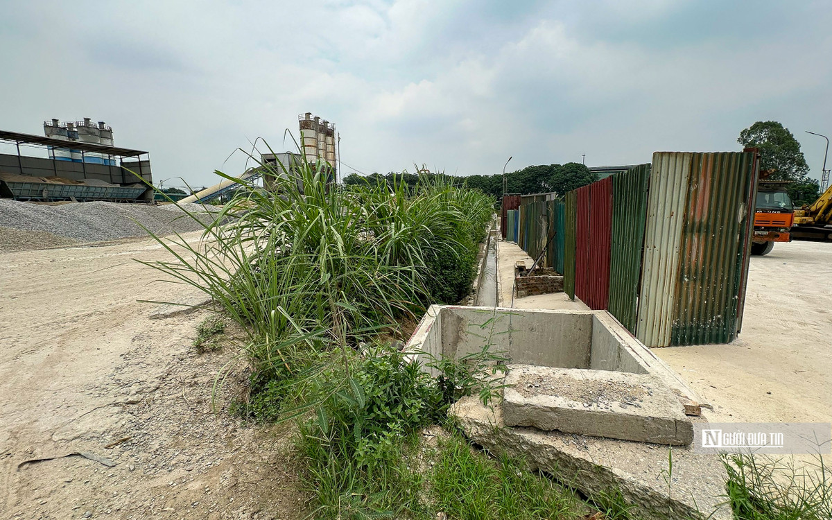 Hoạt động sản xuất bê tông của doanh nghiệp theo phản ánh của người dân diễn ra suốt nhiều năm qua, gần khu dân cư, gây ô nhiễm môi trường nghiêm trọng.