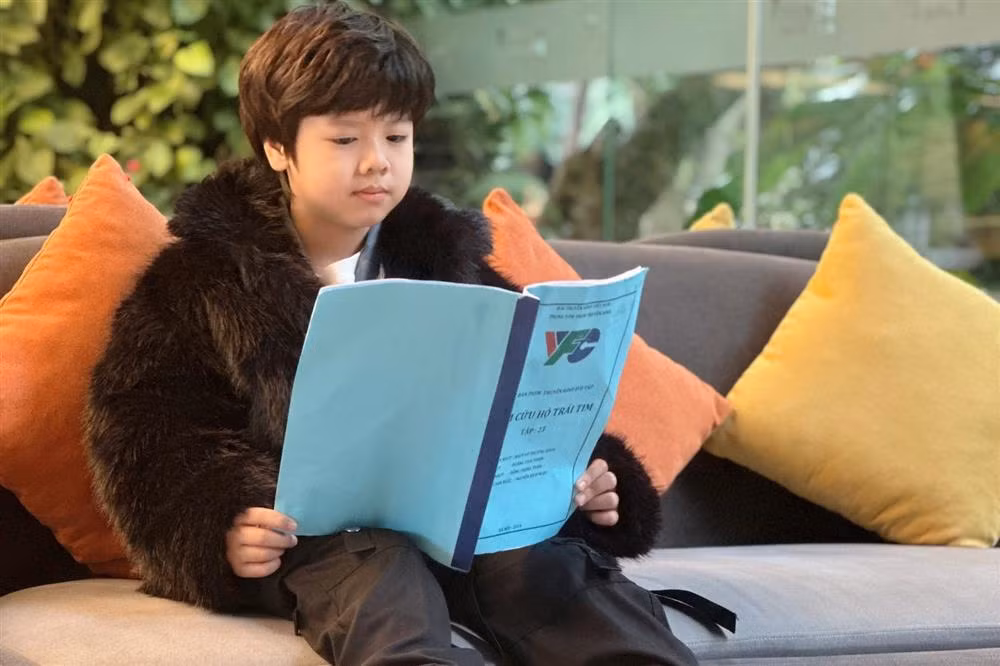 Bảo Nam là một trong những gương mặt nhí đang phủ sóng phim giờ vàng VTV. Hiện tại, Bảo Nam đóng vai bé Gôn trong "Trạm cứu hộ trái tim", bé Bo trong phim "Người một nhà". Ngoài ra, Bảo Nam cũng đóng vai Hiệp khi nhỏ trong "Lỡ hẹn với ngày xanh".