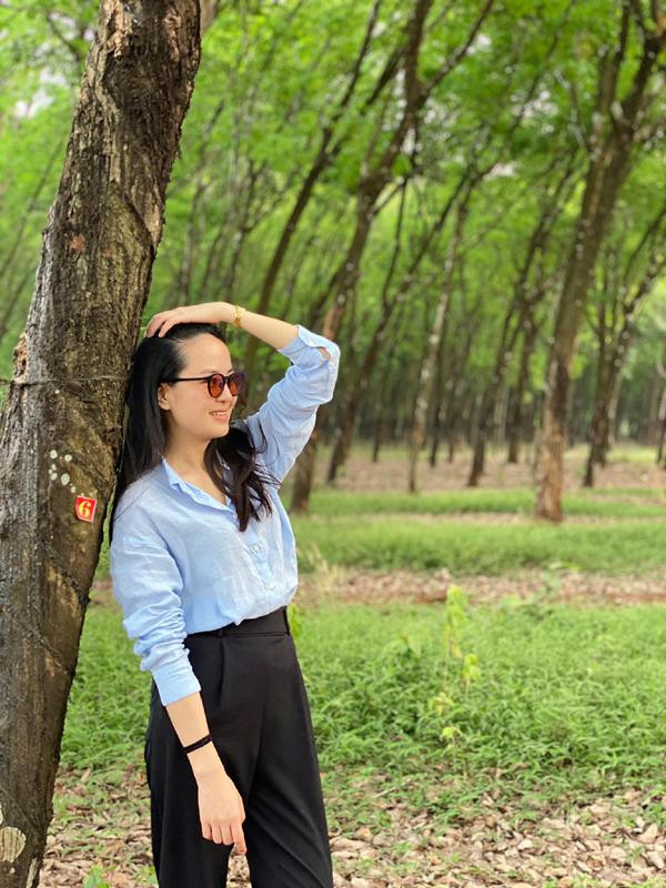 au đó, năm 2018, BTV Ngọc Bích chuyển sang dẫn bản tin "Chào buổi sáng bông lúa" phát sóng trực tiếp trên VTV1 vào 05h35 mỗi ngày. Từ đầu năm 2019 cho đến nay, Ngọc Bích được chọn là 1 trong 4 MC được dẫn "Việt Nam hôm nay" của VTV.