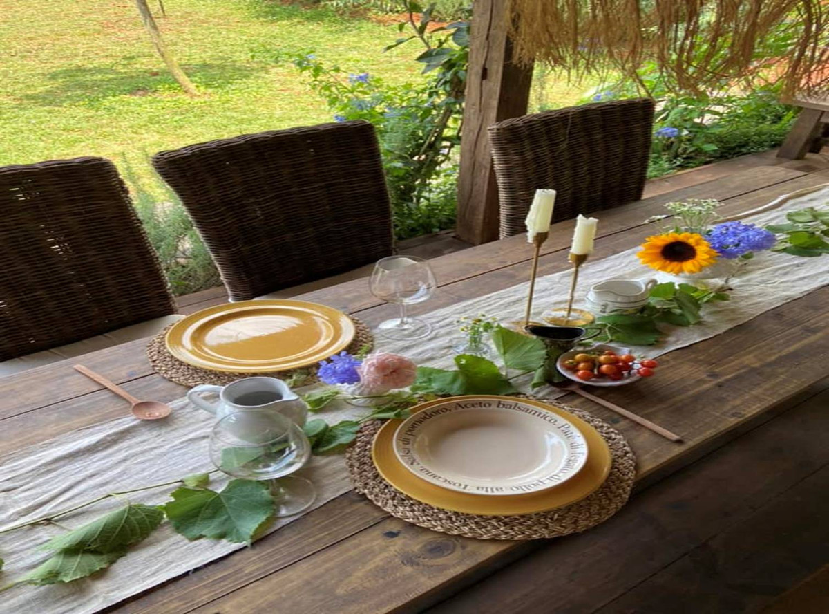 Doi vo chong 9x ho bien manh dat bo trong thanh can nha co tich-Hinh-7