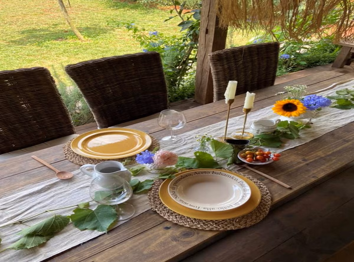 Doi vo chong 9x ho bien manh dat bo trong thanh can nha co tich-Hinh-7