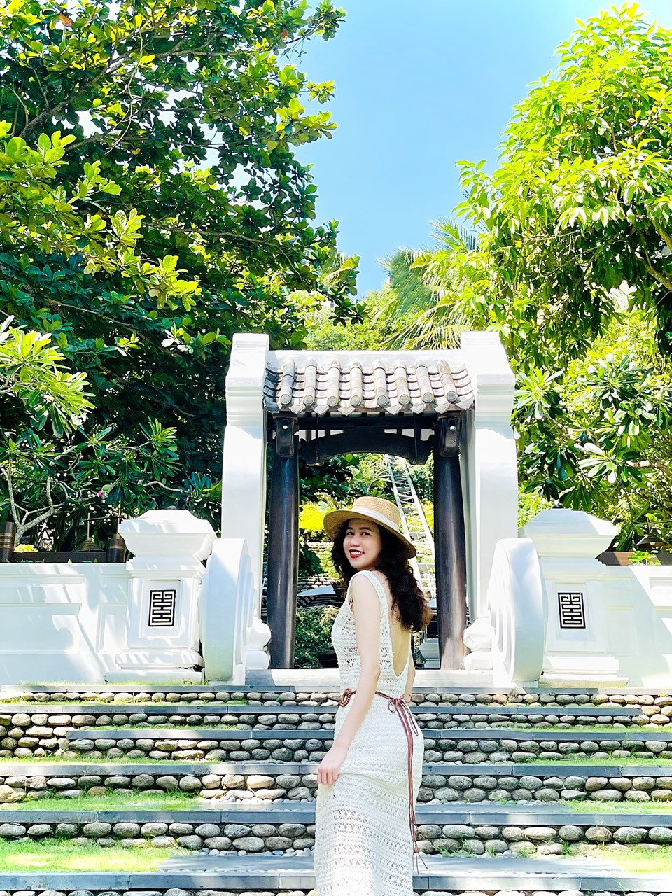 Gioi tre ngai yeu, luoi de: Ganh nang tuong lai-Hinh-3