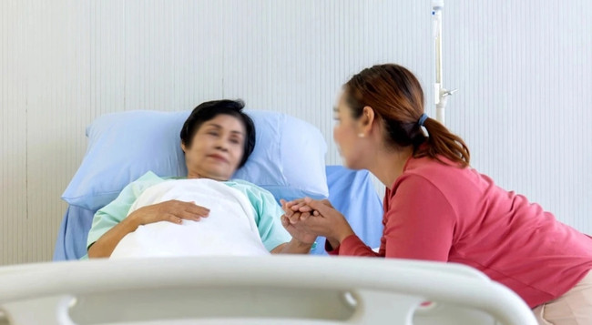 Cau trang troi cua me chong khien toi biet ba rat thuong ong