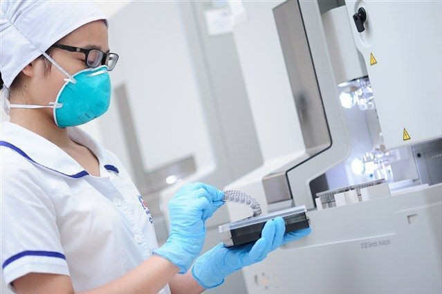 Xet nghiem ADN tim me sau hang chuc nam that lac, ket qua bat ngo