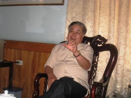 Ông Nguyễn Đức Xuân - Bí thư Huyện ủy Quảng Xương trao đổi với PV.