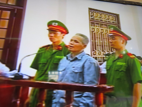 Bị cáo Đoàn Văn Sịnh được giảm án nhờ thái độ thành khẩn, nhận rõ sai phạm.