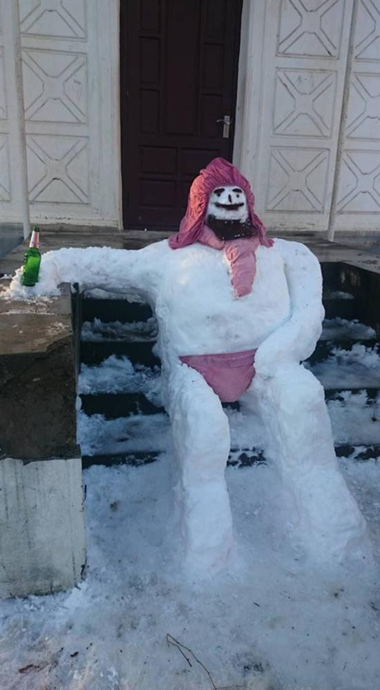 hào em, anh ngồi đây từ chiều!