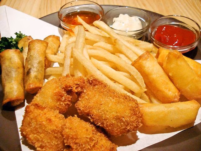 Bua toi an 4 mon nay, co ngay 