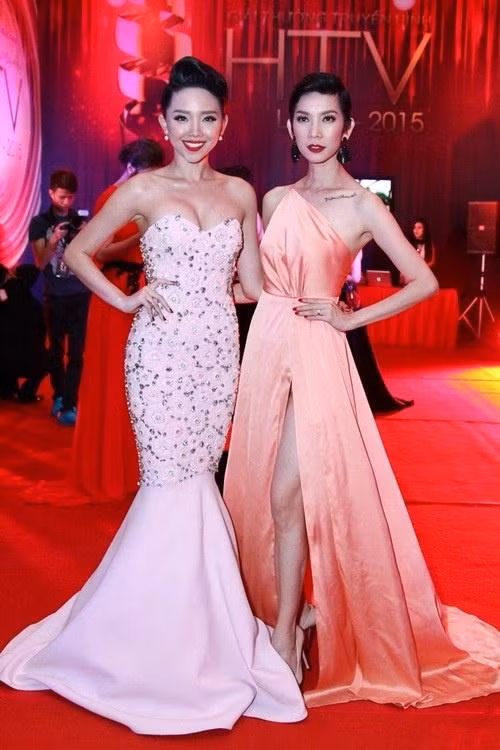 Toc Tien cao 1m68 van “be nhu keo” ben nguoi dan ong quyen luc-Hinh-11