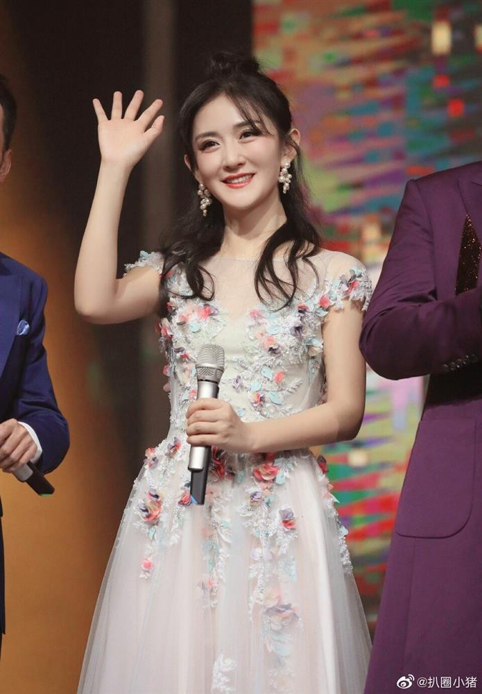 (74) MC dinh dam Ta Na bi tram cam sau sinh