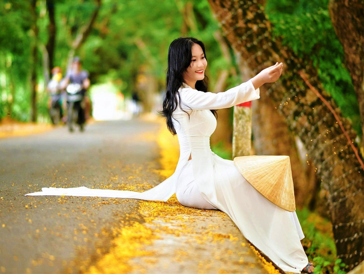 Tam Ky ruc ro mua hoa sua sac vang-Hinh-5