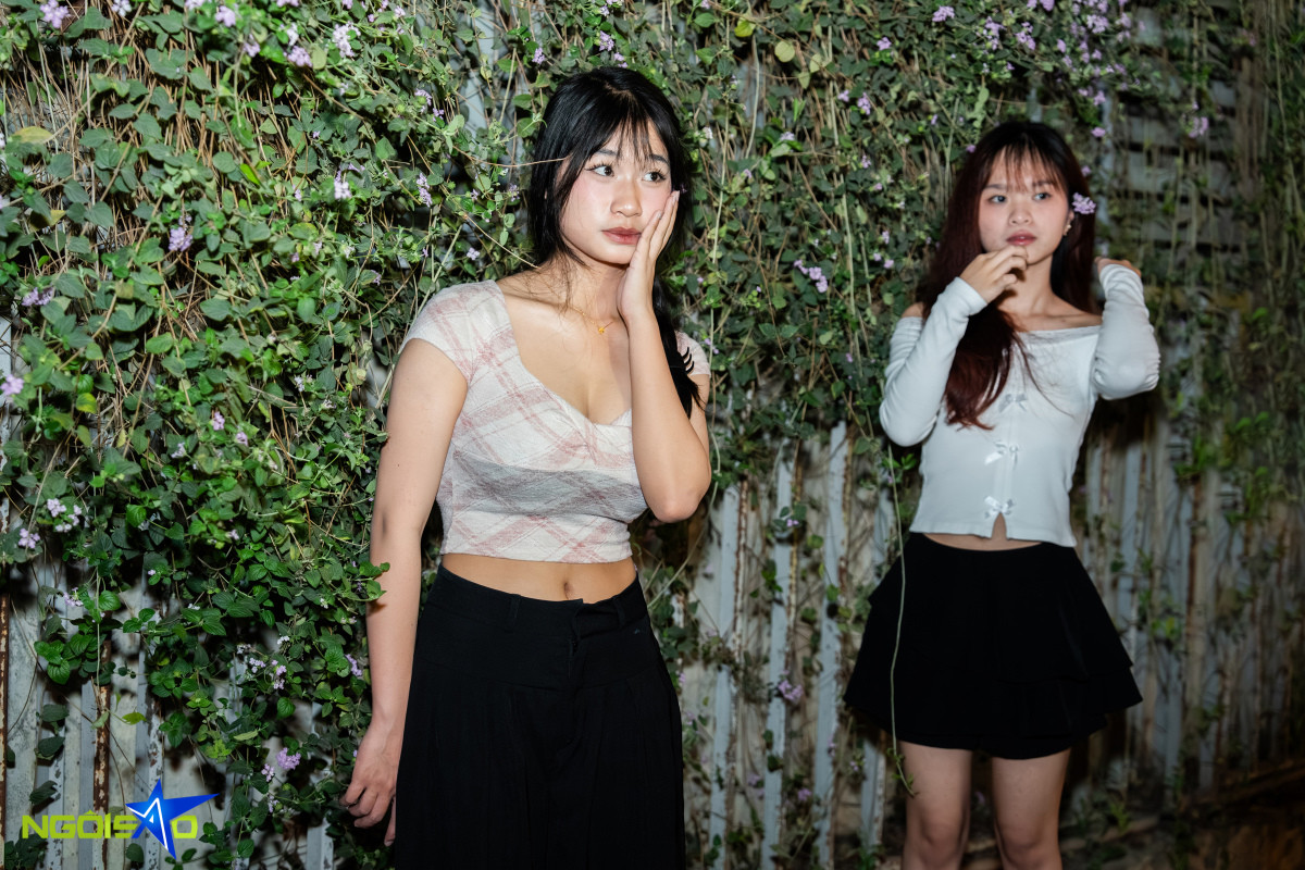 Nhiều bạn trẻ chia sẻ biết đến địa điểm này thông qua đoạn video hướng dẫn chụp ảnh đêm đang lan truyền trên mạng xã hội. Họ đa số dành nhiều thời gian, thậm chí cả tiếng đồng hồ để chụp được những bức ảnh ưng ý trên con đường này.