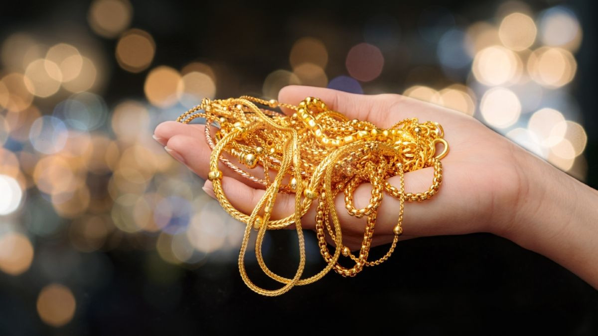 Vì sao có câu “nhặt được vàng thì lụi“? Vi sao co cau “nhat duoc vang thi lui“?