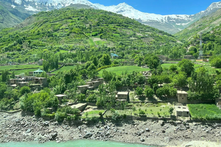 Toi den Nam Cuc voi lich su du lich 48 nuoc trong mot nam-Hinh-8