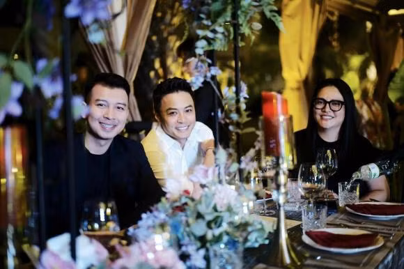 Vo chong Hong Dang phai doi mau toc vi cau noi cua con gai-Hinh-4