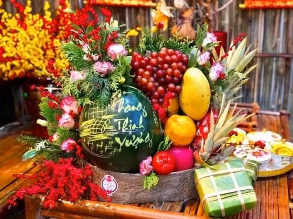 Bay qua len ban tho Tet, lieu co nen chung qua dua hau?-Hinh-4